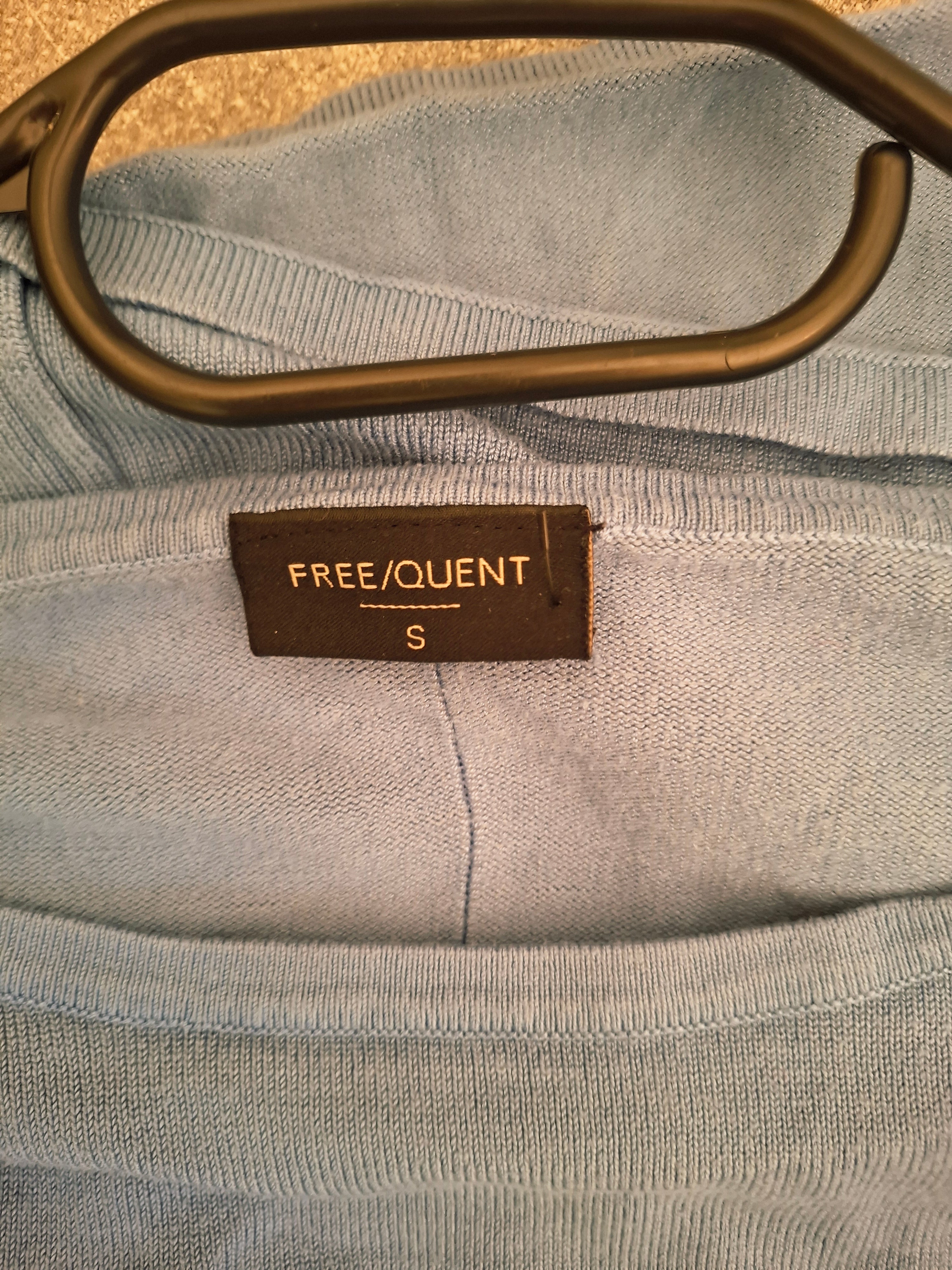 Blå genser fra Free str s