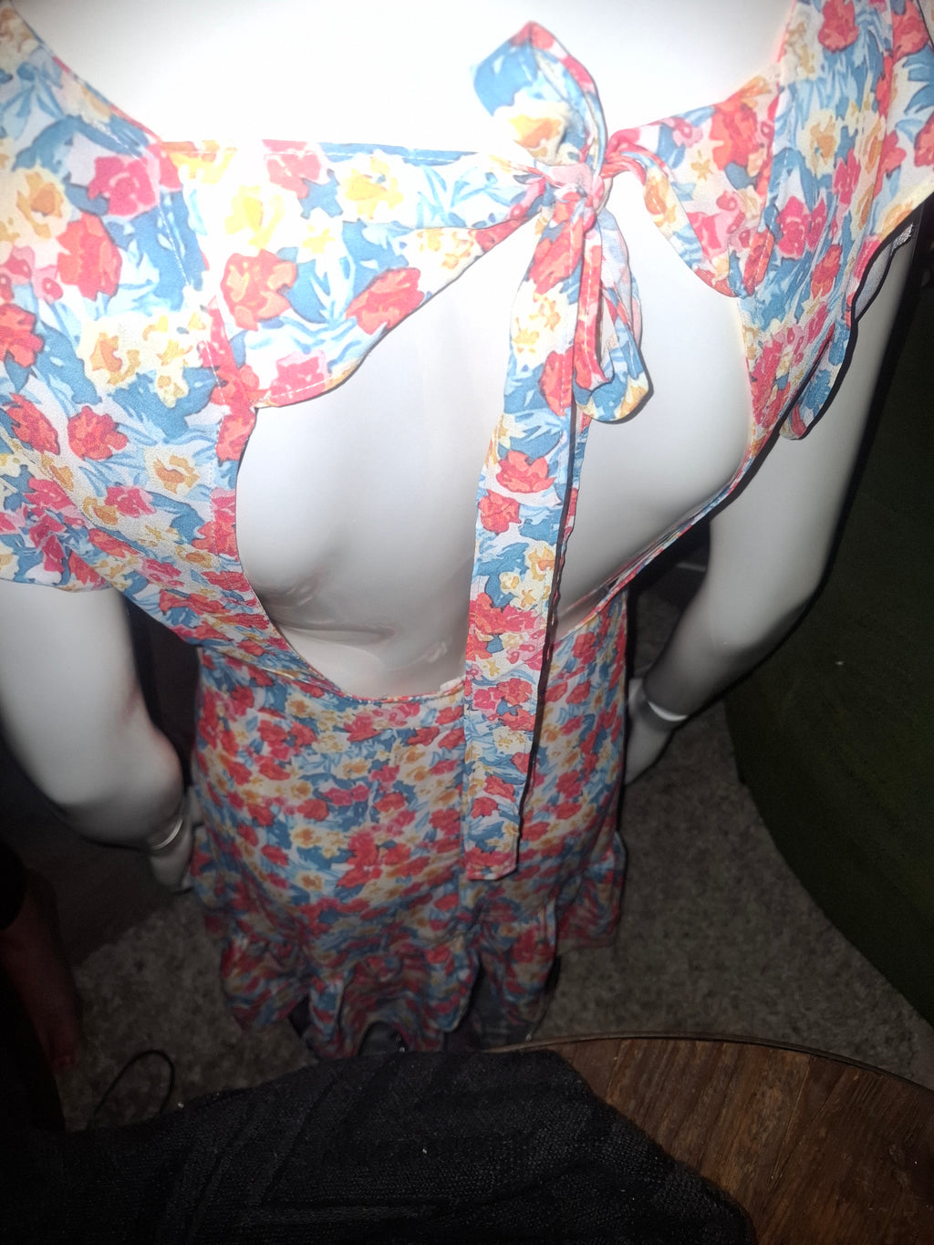 Blomstermønster åpen rygg,swingkjole str m