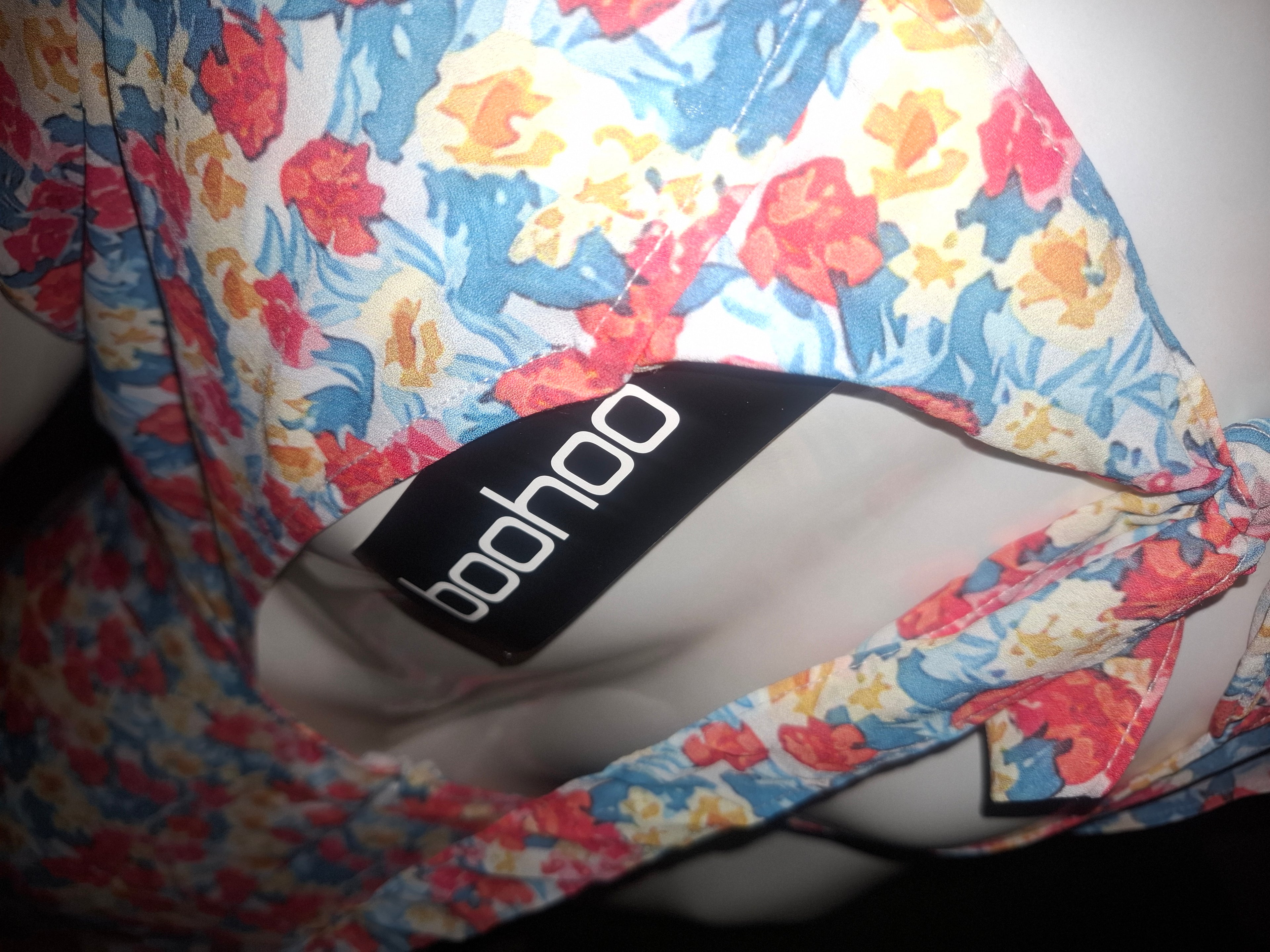 Blomstermønster åpen rygg,swingkjole str m