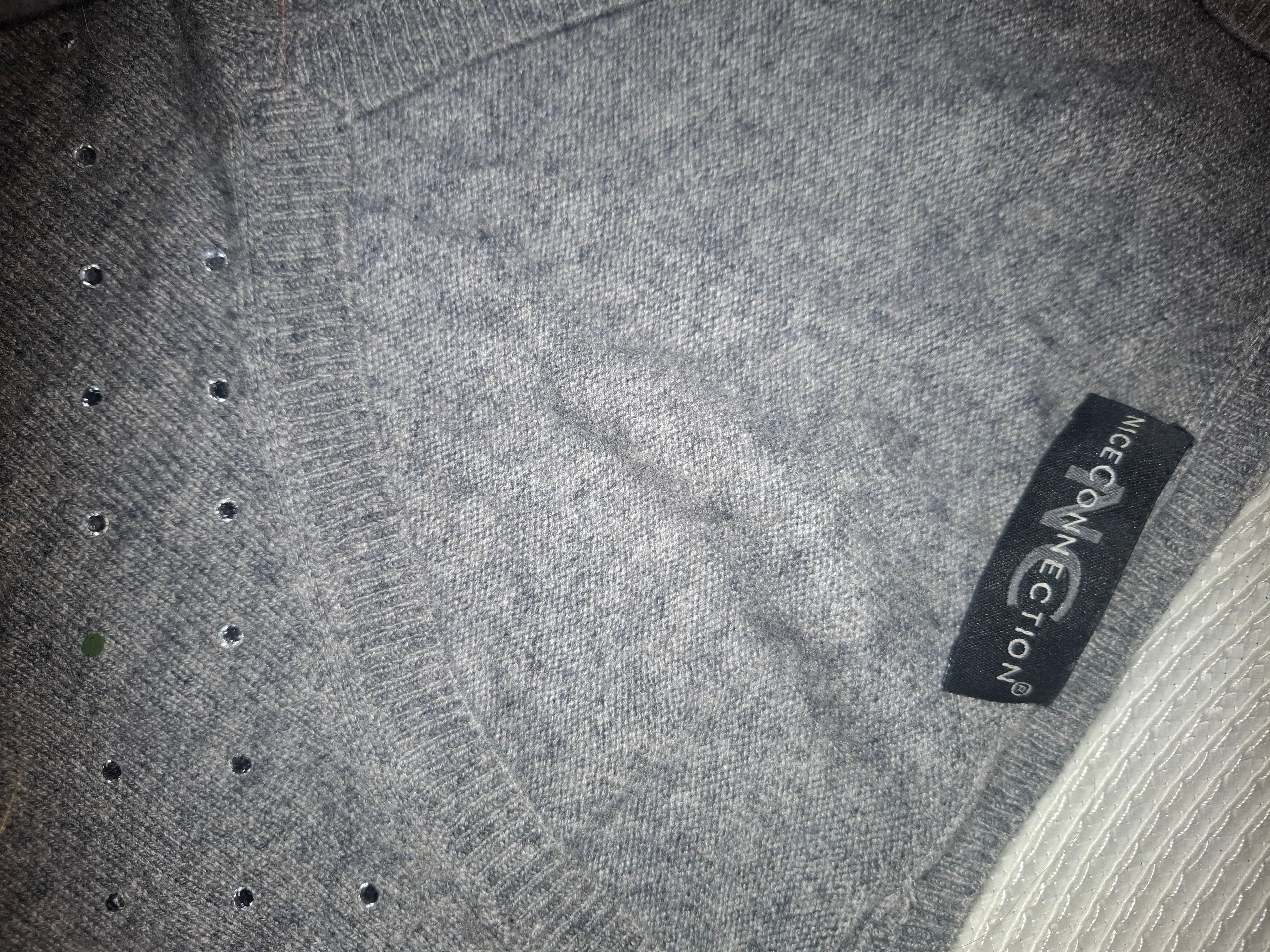 Grå genser med bling s